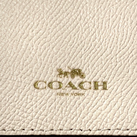 COACH Id Lanyard Chalk Crossgrain Leather - Picture 7 of 12